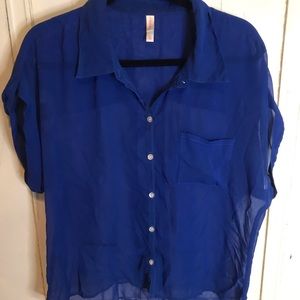 Short sleeve sheer shirt